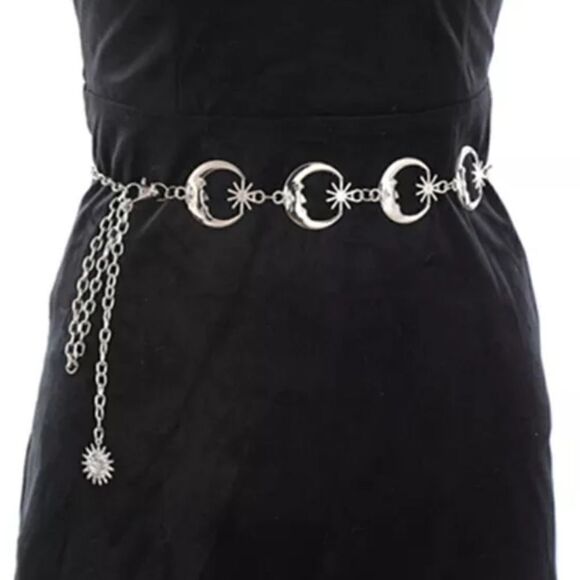 NWOT Moon & Stars Belt - Picture 5 of 6